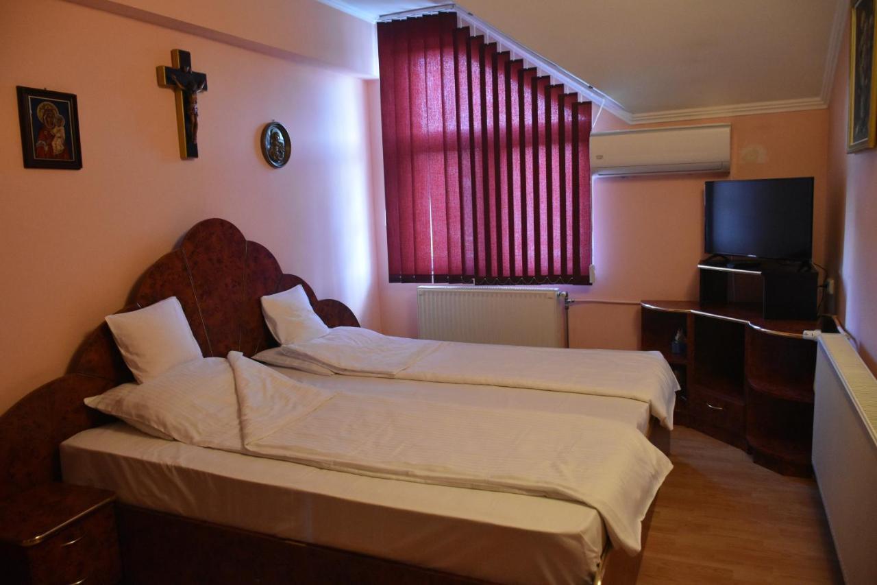 Vila Angela Felix Otel Sînmartin Dış mekan fotoğraf